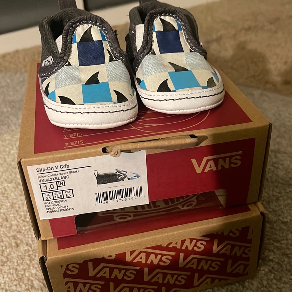 Vans. Slip-On V Crib.